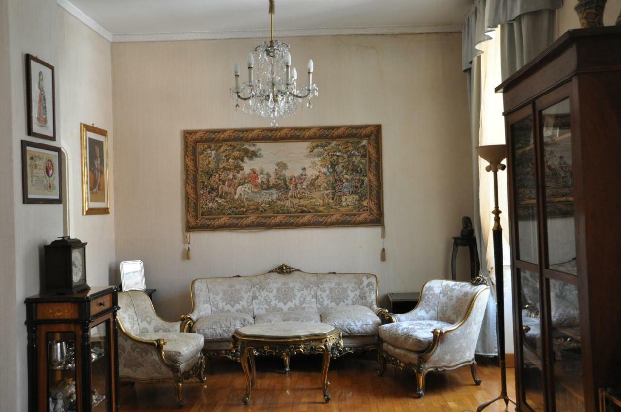The Queen'S Coffer Rome Extérieur photo