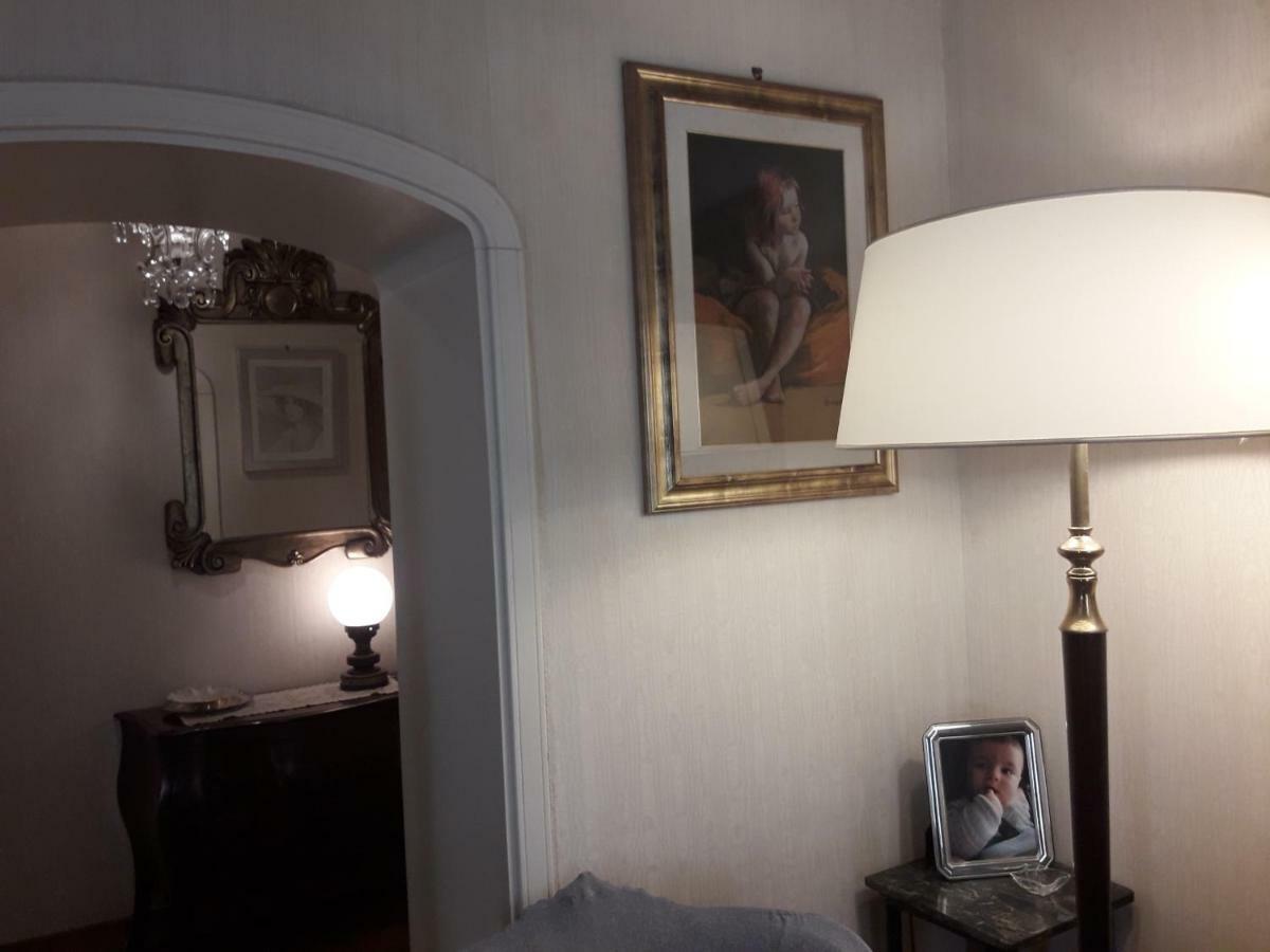 The Queen'S Coffer Rome Extérieur photo